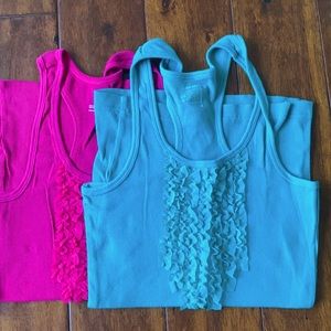 Old Navy ribbed ruffle tank top. Size med. excellent condition